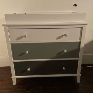 Little seeds dresser with changing table you can put it in if you want or if not
